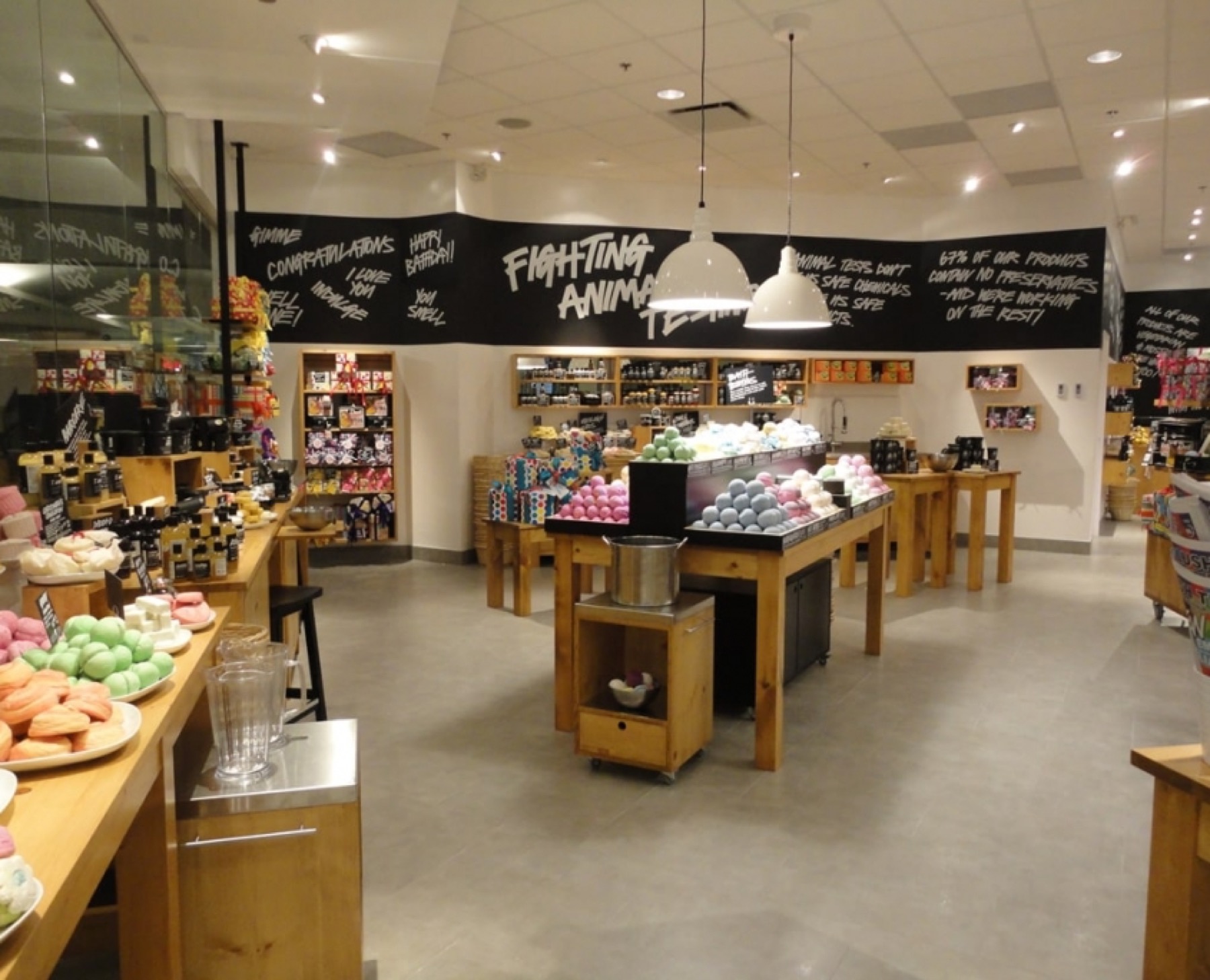 Lush Cosmetics project view 3